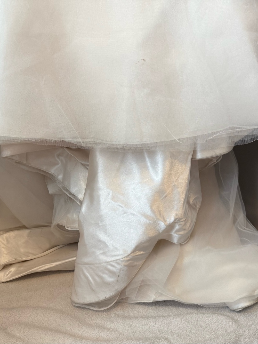 ADRIANA MADRID Frida Wedding Dress Size 10 - Picture 7 of 13